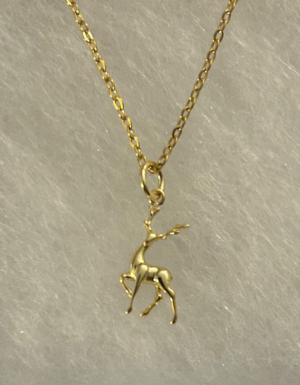 Delicate Reindeer Necklace ~ 18” Gold Tone Stainless Steel Tarnish Resistant Chain|1532