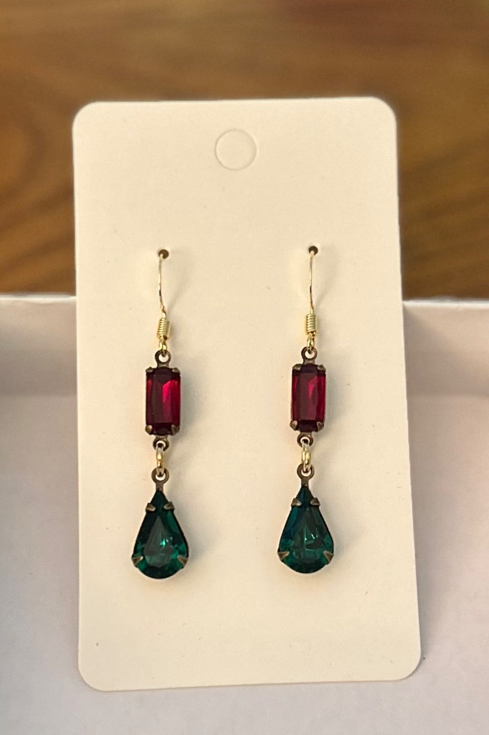 Vintage Inspired Ruby Red And Emerald Green Teardrop Earrings ~ Hypoallergenic & Nickel Free|974