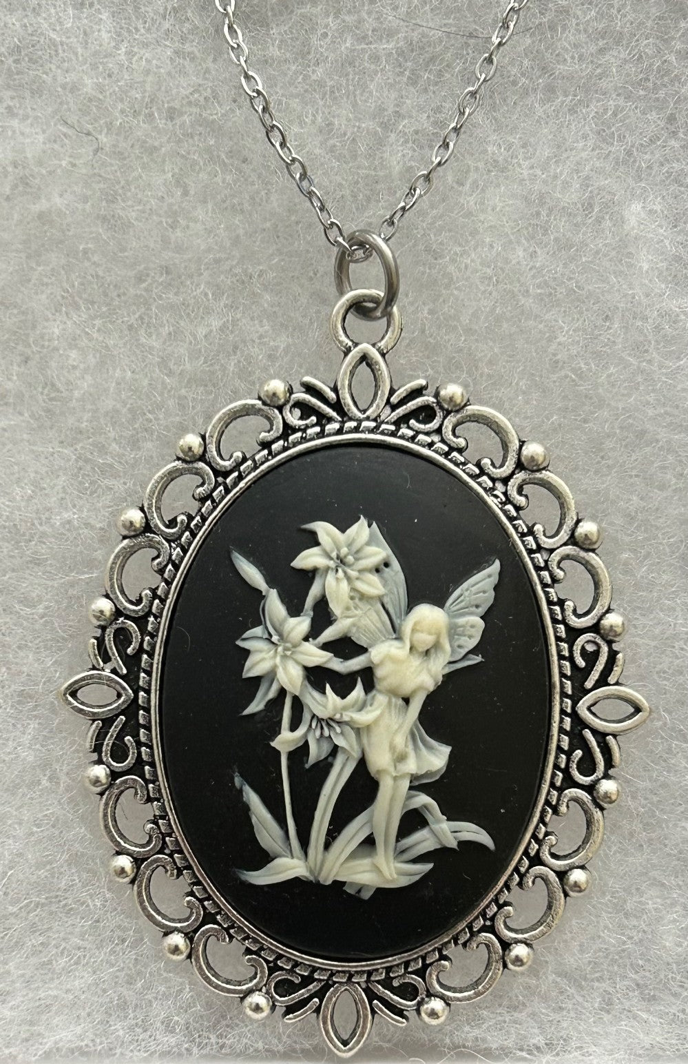 Delicate Fairy Amongst the Flowers Pendant/Brooch. ~ Silver Tone|846