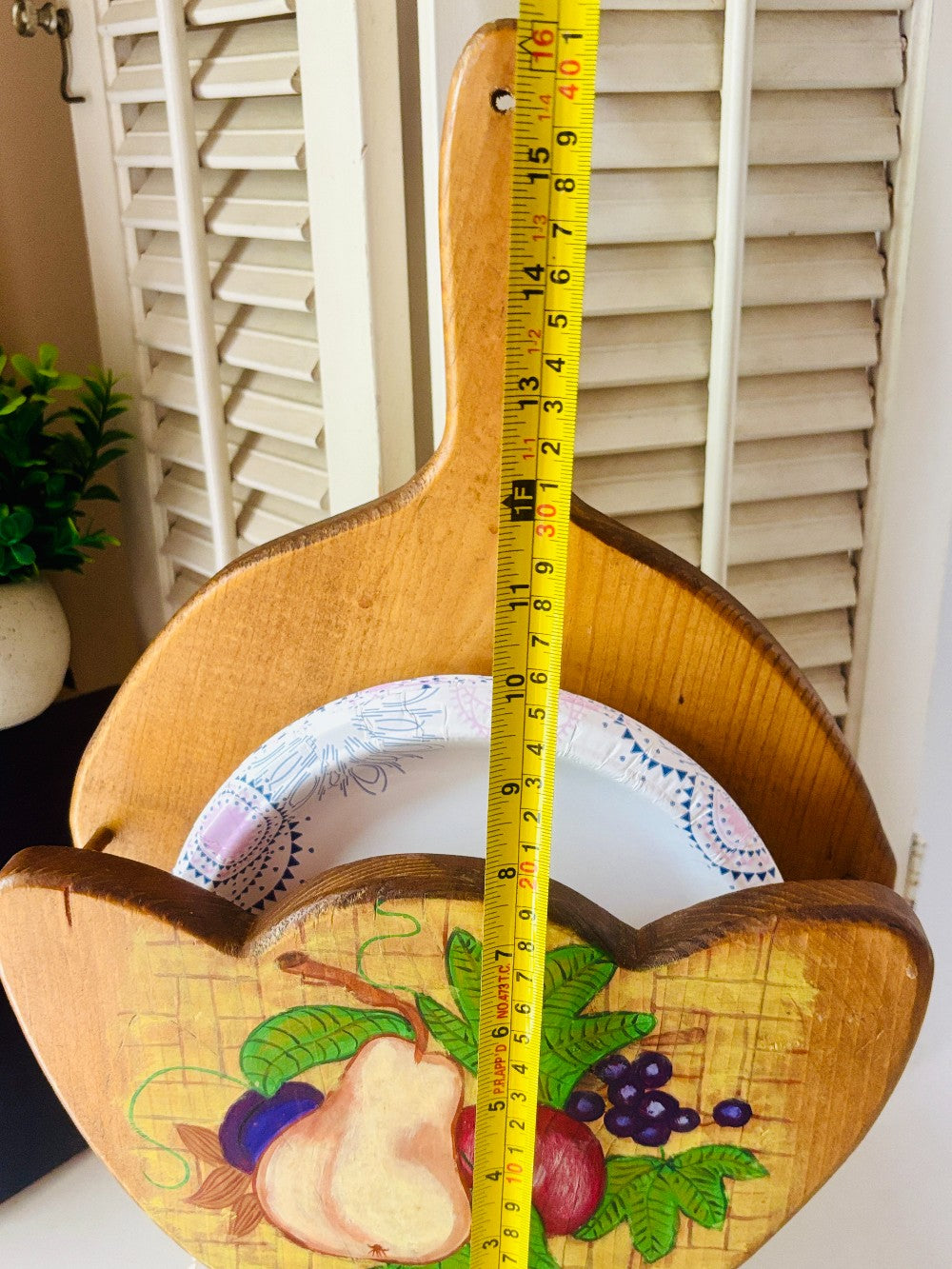 Wooden Hand-Painted Fruit Paper Plate Holder SDH|2927