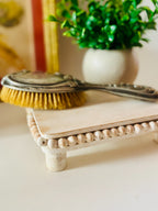 Vintage Brush with Floral Accents SDH|2980