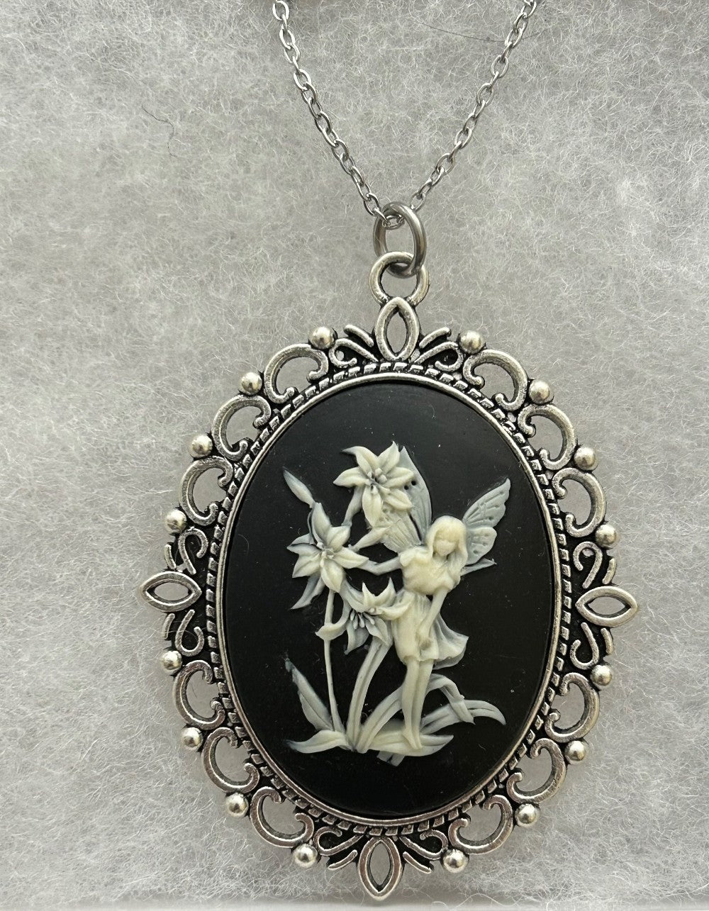 Delicate Fairy Amongst the Flowers Pendant/Brooch. ~ Silver Tone|845