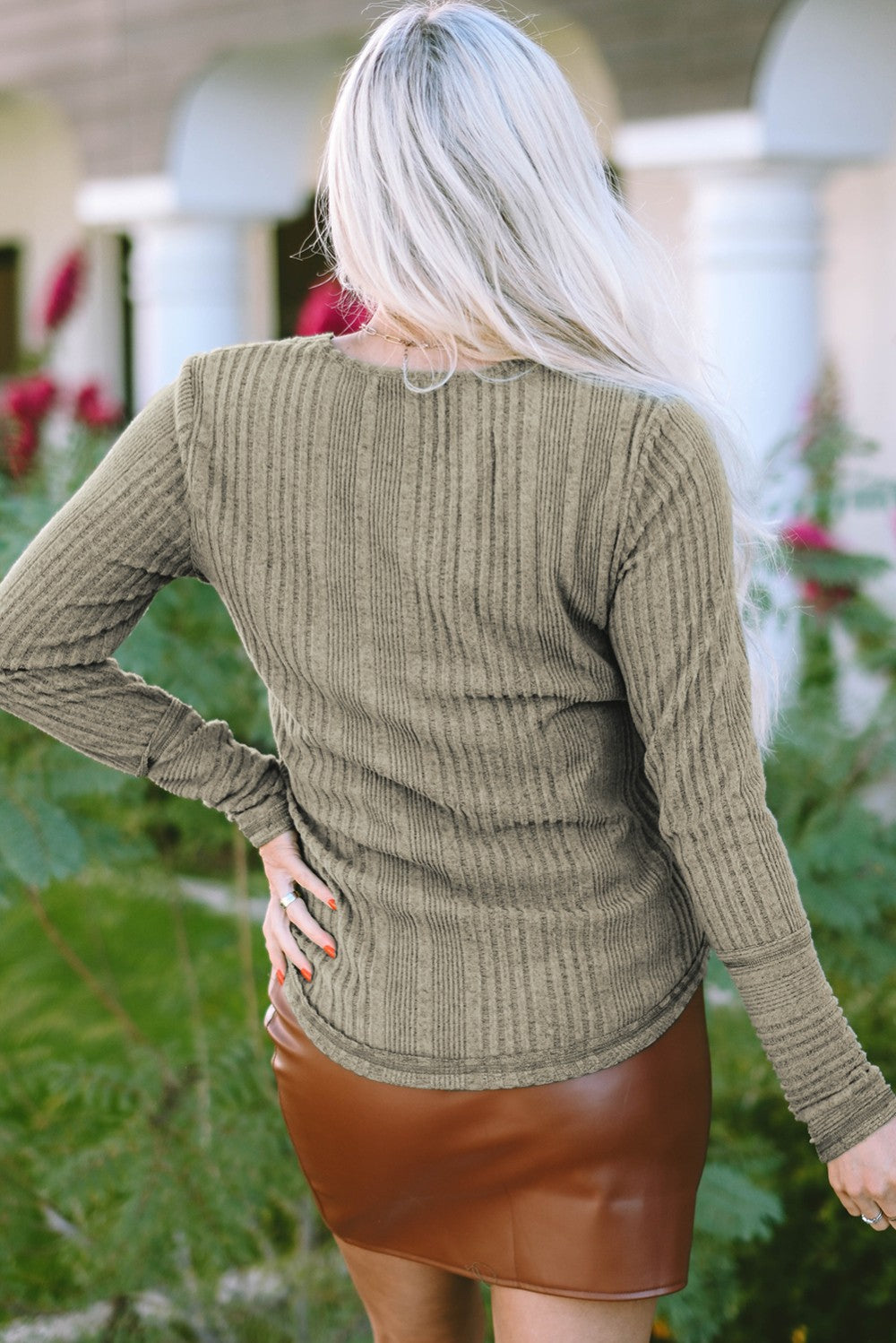 Asymmetrical Buttoned Knit Top|1863
