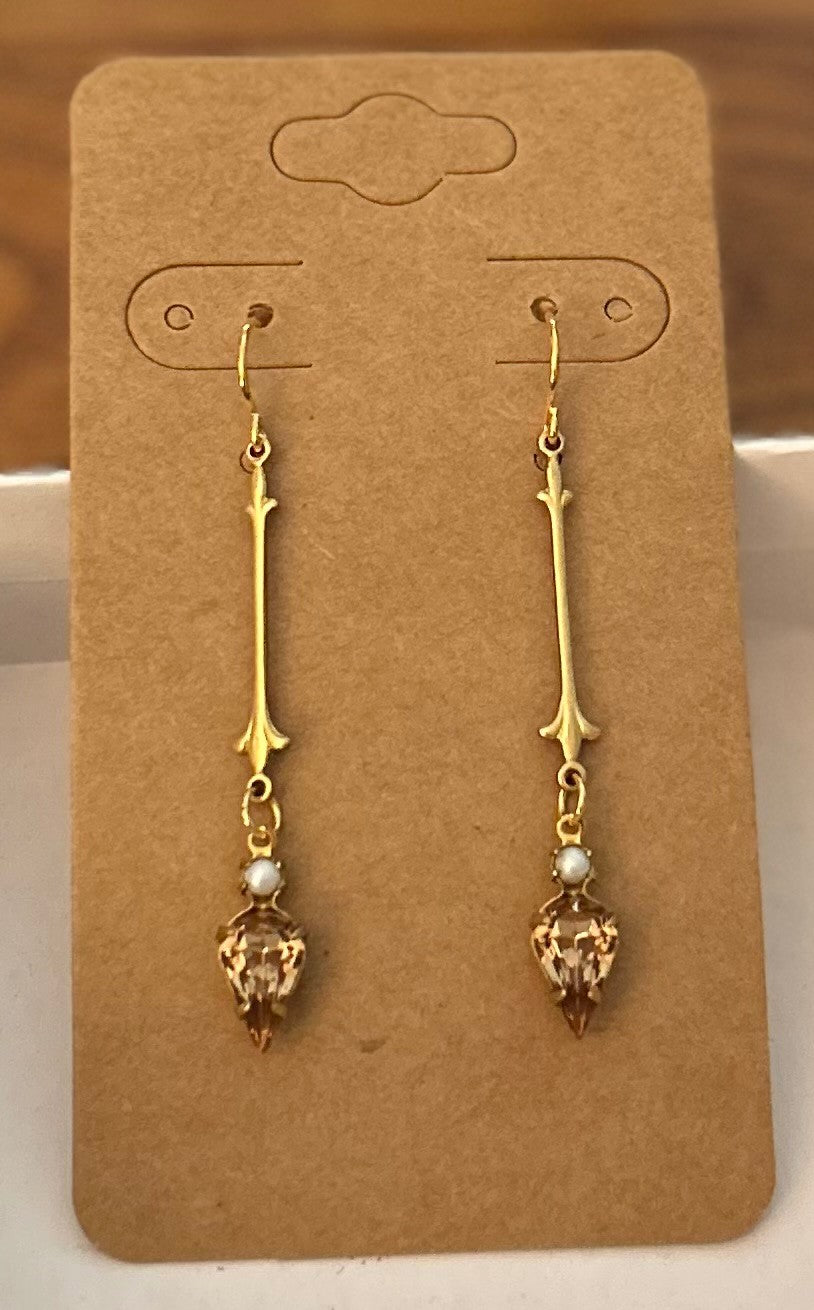 Light Topaz Teardrop And Pearl Bar Earrings ~ Vintage Inspired ~ Hypoallergenic & Nickel Free|934
