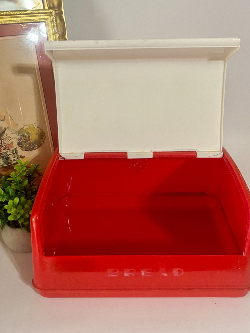 Red MCM Lustro Ware Bread Box SDH|3074