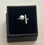 Contemporary Mother Of Pearl Ring With Sparkling Bar Design|908