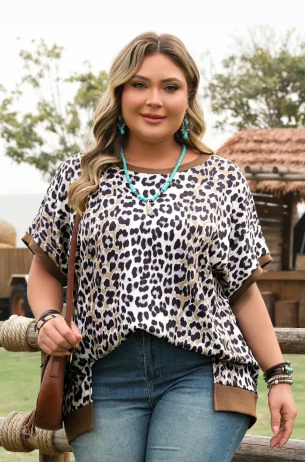 Khaki Leopard Contrast Trim Short Sleeve Top|3012