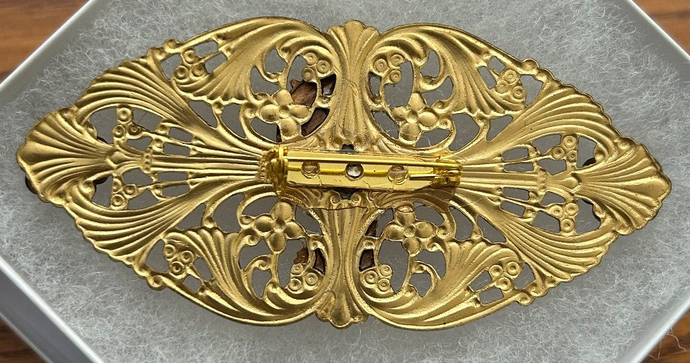 Parasols and Posies Brooch|819