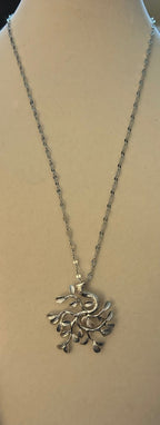 Twisted Tree Pendant Necklace-18” Stainless Steel Lip Chain Adds a bit of Sparkle|3312