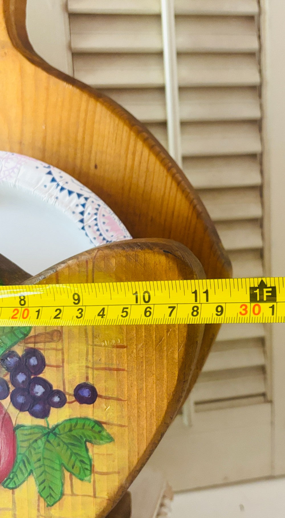 Wooden Hand-Painted Fruit Paper Plate Holder SDH|2928