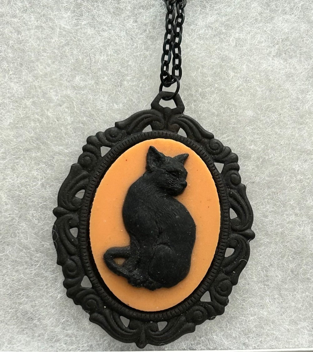Black Cat Pendant/Brooch ~ Orange Background|855