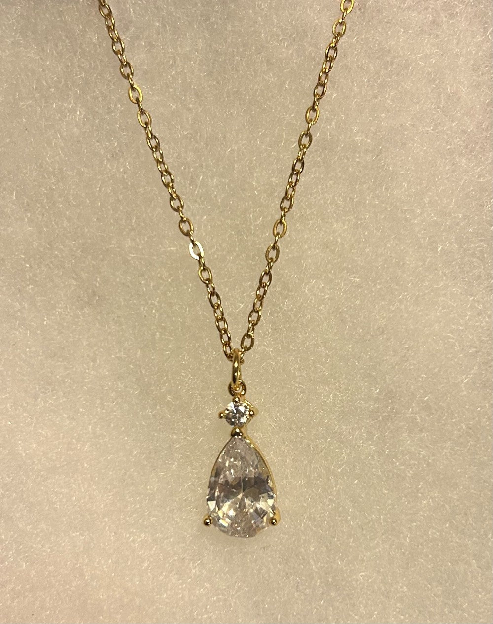 Elegant Teardrop Pendant Necklace-18” Tarnish Resistant Stainless Steel ChainSteel|3876