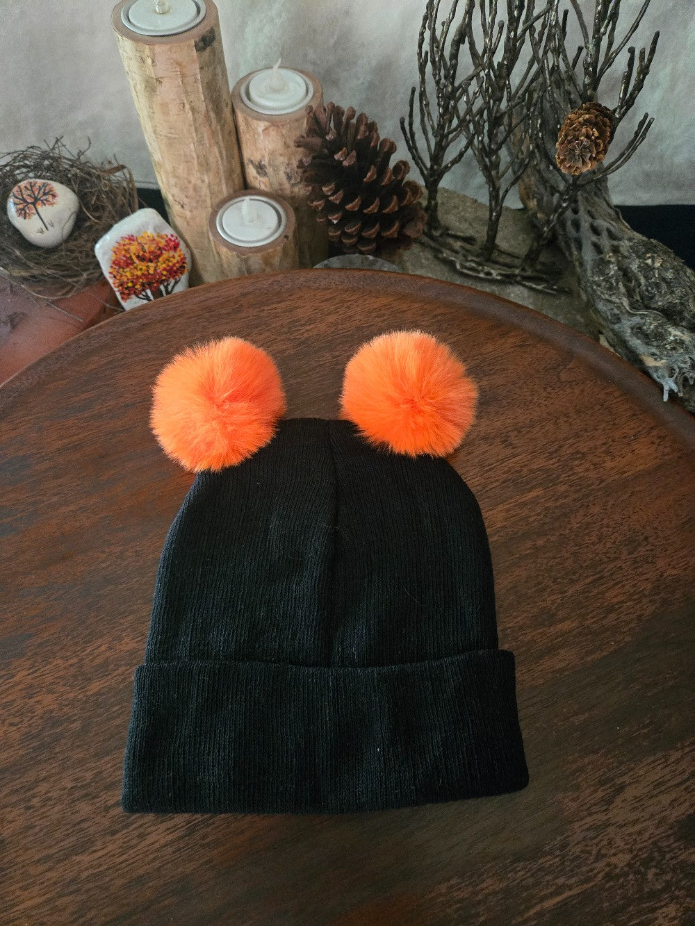 BEANIE HAT WITH POMPOMS|687
