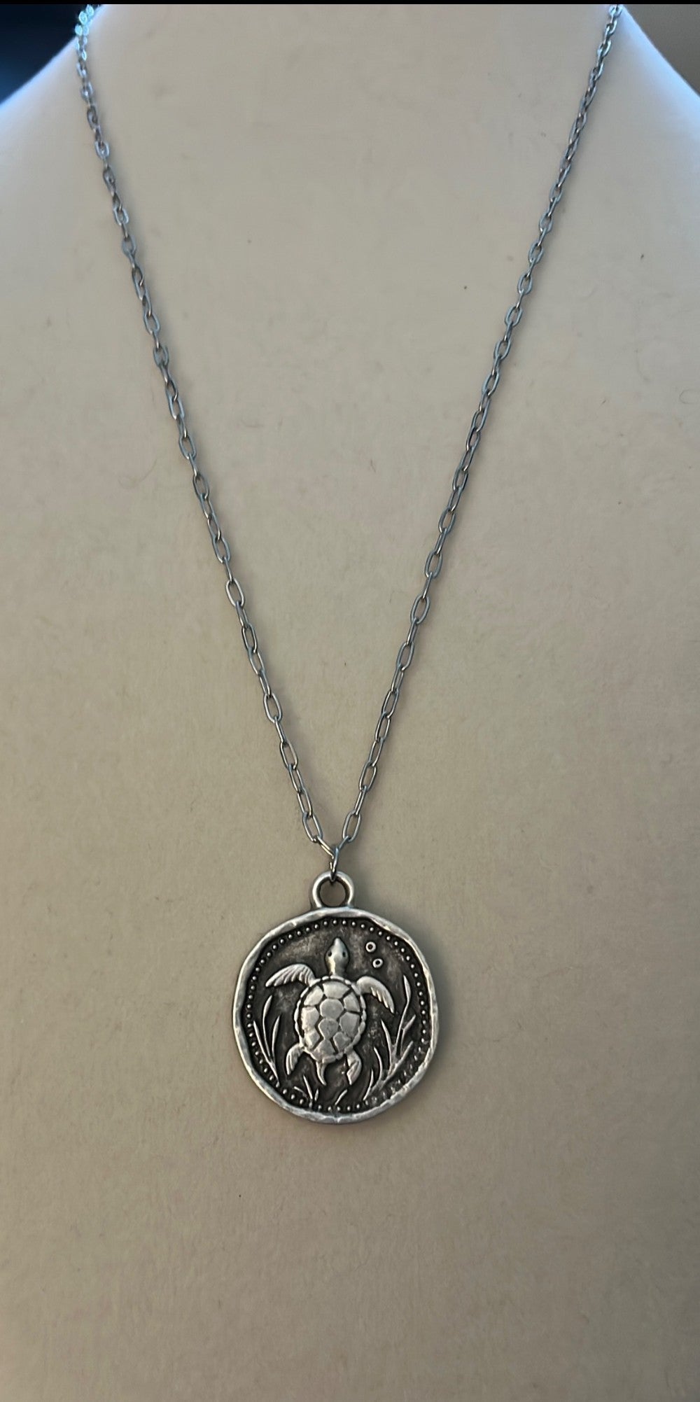 Sea Turtle Coin Pendant Necklace with 18” Tarnish Resistant Stainless Steel Paper Clip Chain|3309