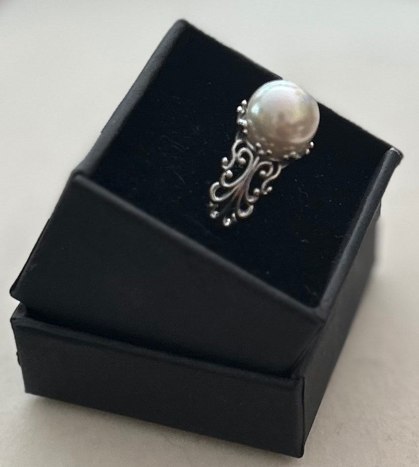 A Large Mother Of Pearl Bead In An Ornate Sterling  Silver Ring Setting ~ Setting Is Adjustable|882