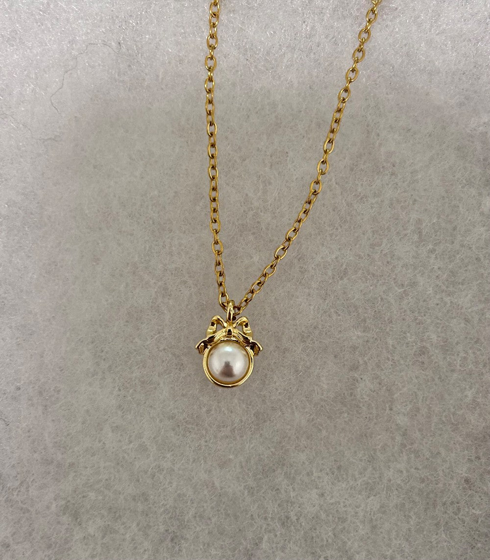 Bow and Pearl Pendant Necklace- Faux Pearl-18” Stainless Steel Chain|3351