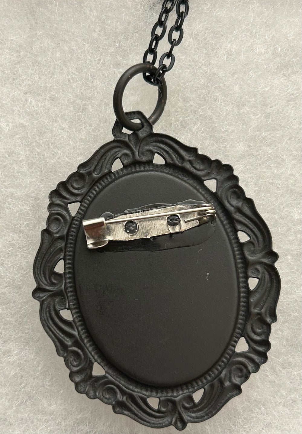 Black Cat Pendant/Brooch ~ White Background|858